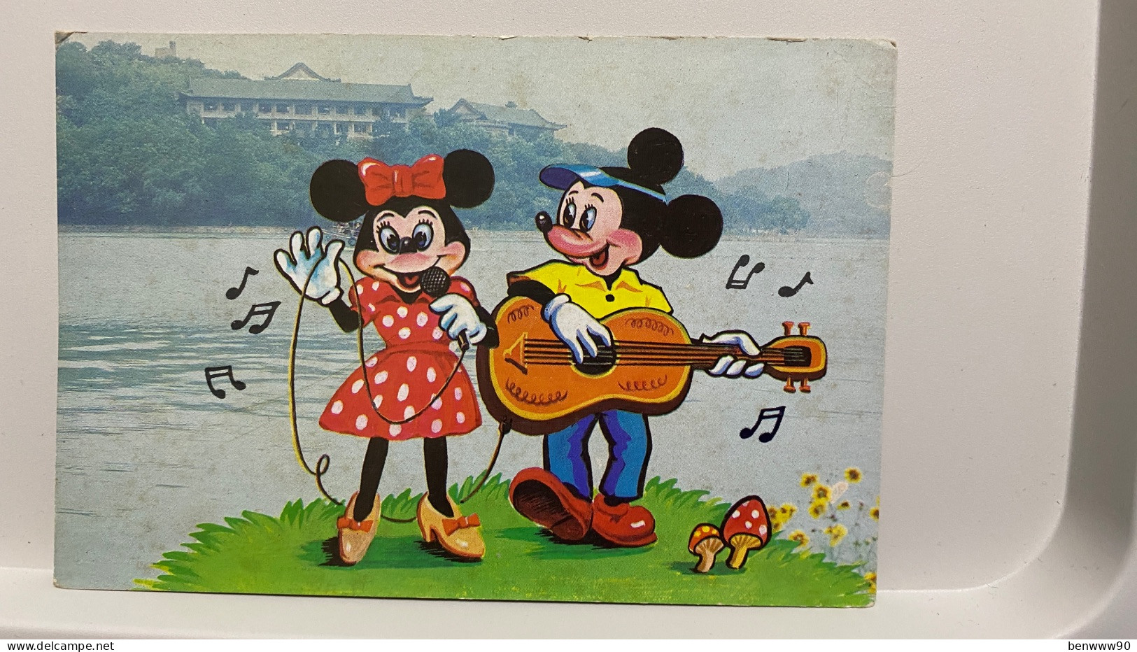 Image Of  Mickey Mouse, Minnie Mouse In China 80s/90s Postcard - Sonstige & Ohne Zuordnung