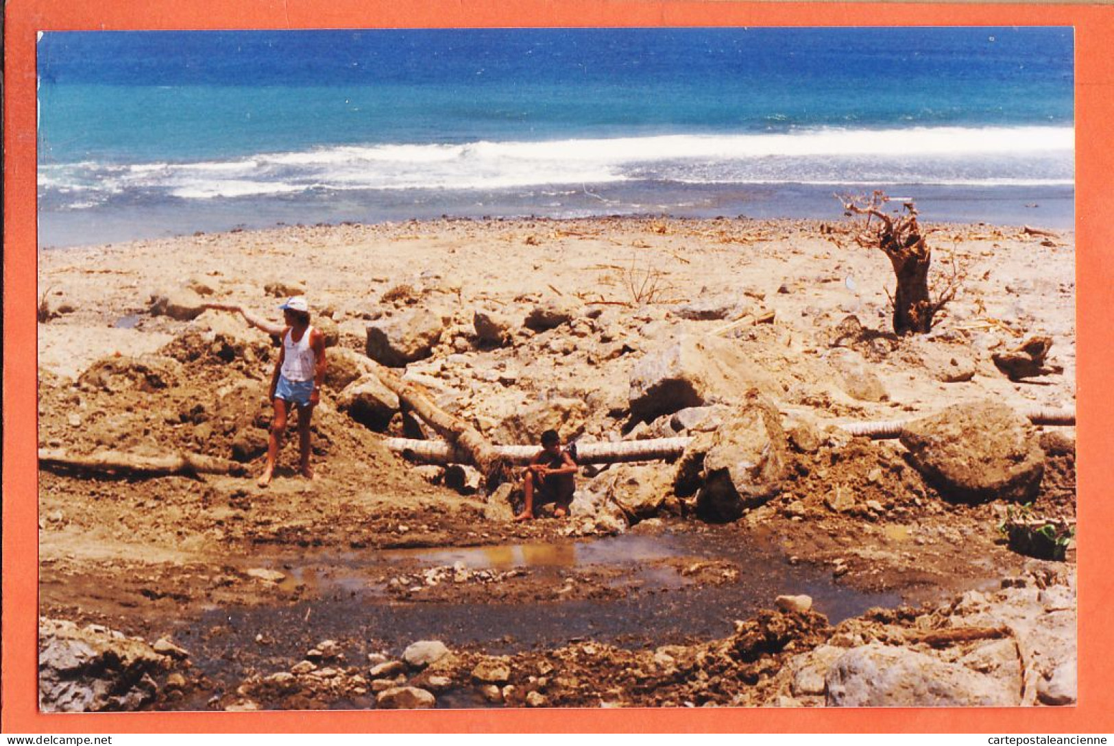 16245 / WALLIS Et FUTUNA Plage Après Cyclone 1990s Photographie 15x10cm - Wallis Et Futuna