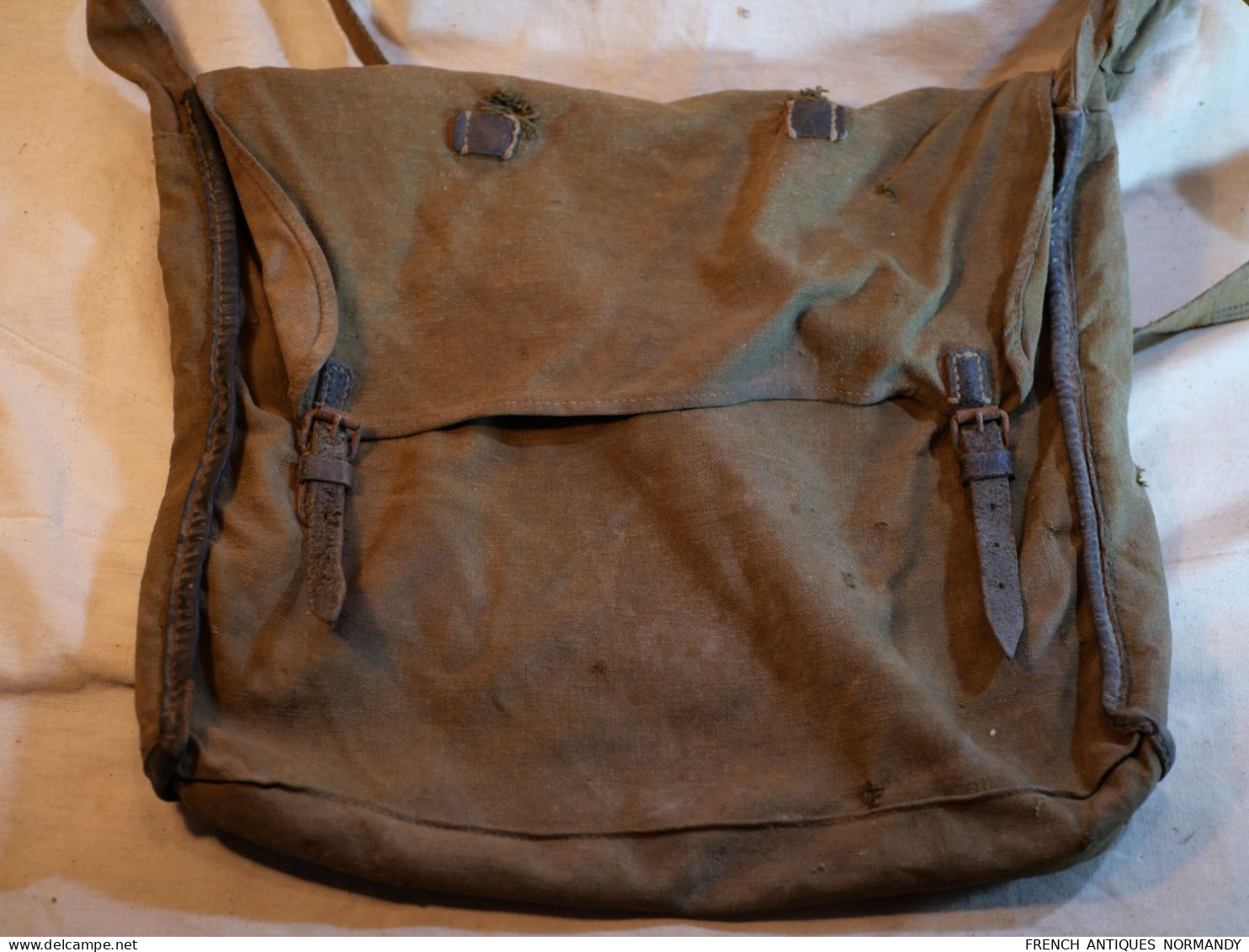 Sac d'allégement de l'armée allemande - transformé en musette avec bande britannique SL22ALLG001