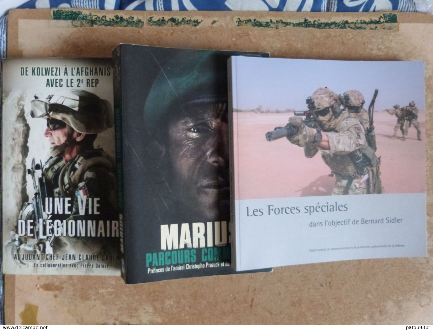 Lot De 3 Livres Militaires Sur Armée Française (légion étrangère, Commandos Marine Et Forces Spéciales) - French