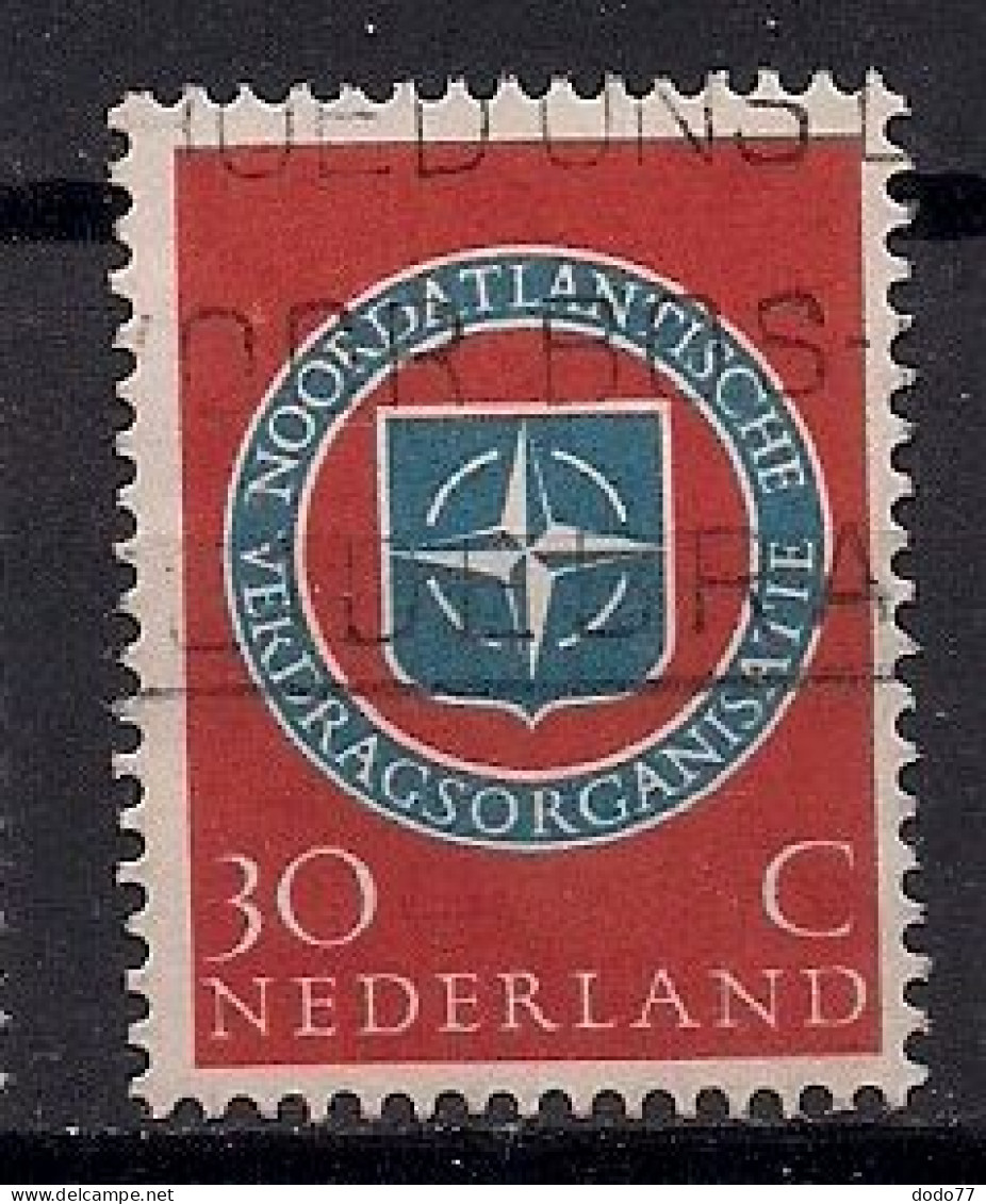 PAYS BAS    N°   702   OBLITERE - Used Stamps