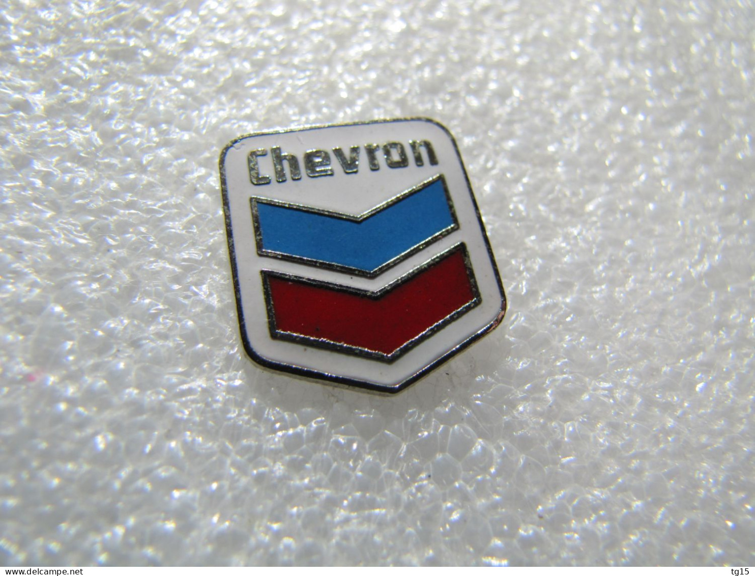 PIN'S    CHEVRON  CARBURANTS  LUBRIFIANTS  Email Grand Feu - Carburants