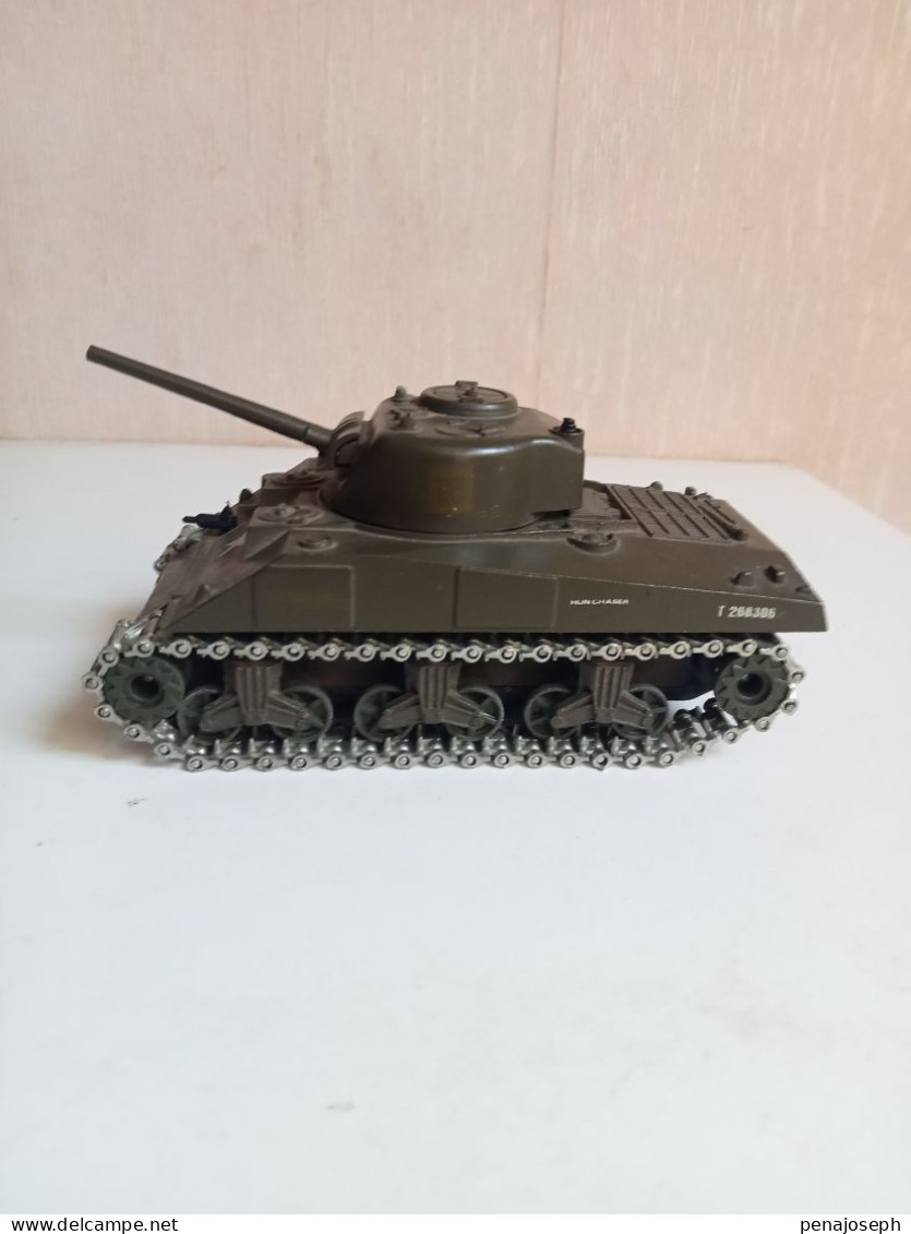 Char Solido Sherman M4A3 1/50 1972 - Jouets Anciens