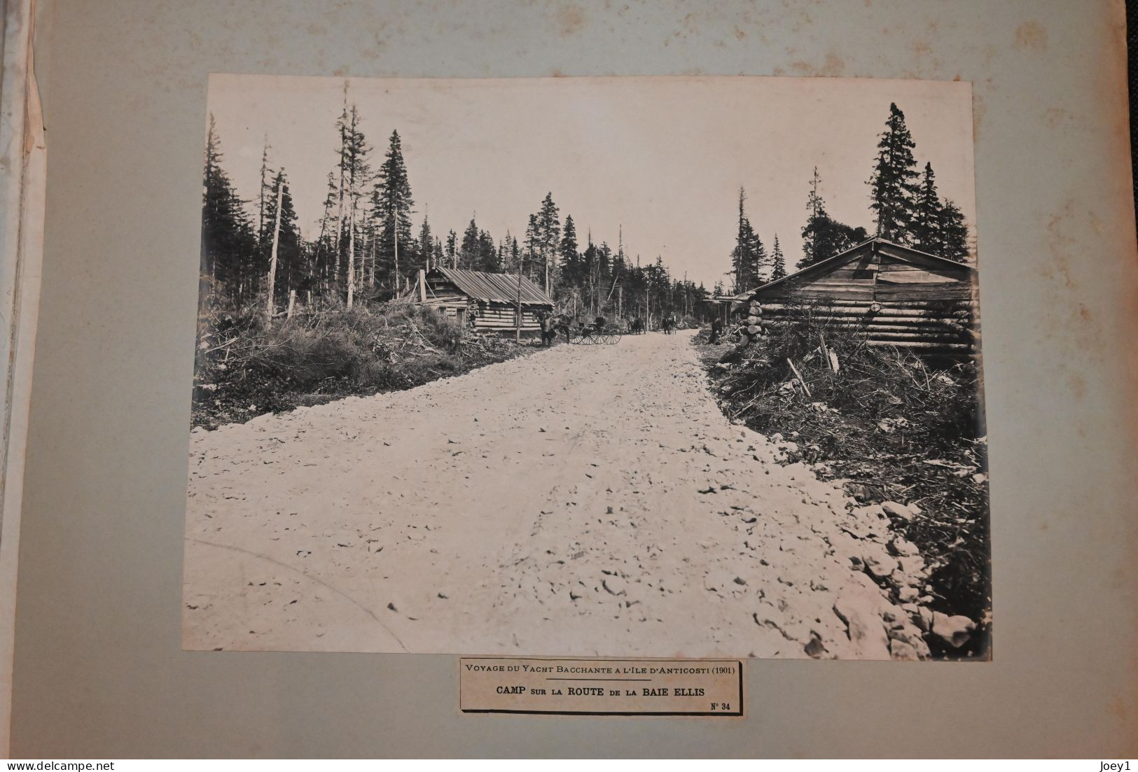 Anticosti ,l'Album photo qui raconte l histoire de l'ile d ' Anticosti après l achat de l ile par Henri Menier en 1895