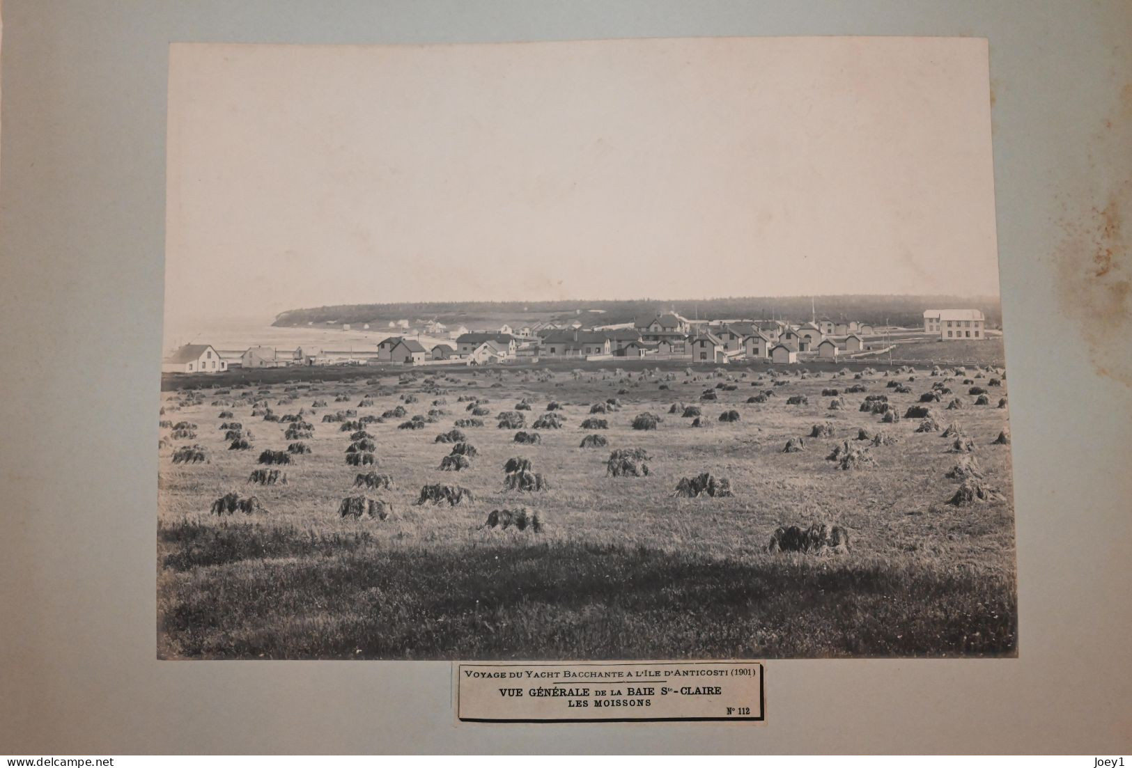 Anticosti ,l'Album photo qui raconte l histoire de l'ile d ' Anticosti après l achat de l ile par Henri Menier en 1895