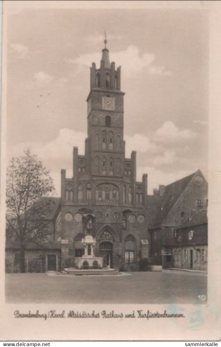 71271 - Brandenburg, Havel - Altstädtisches Rathaus Und Kurfürstenbrunnen - Ca. 1940 - Brandenburg