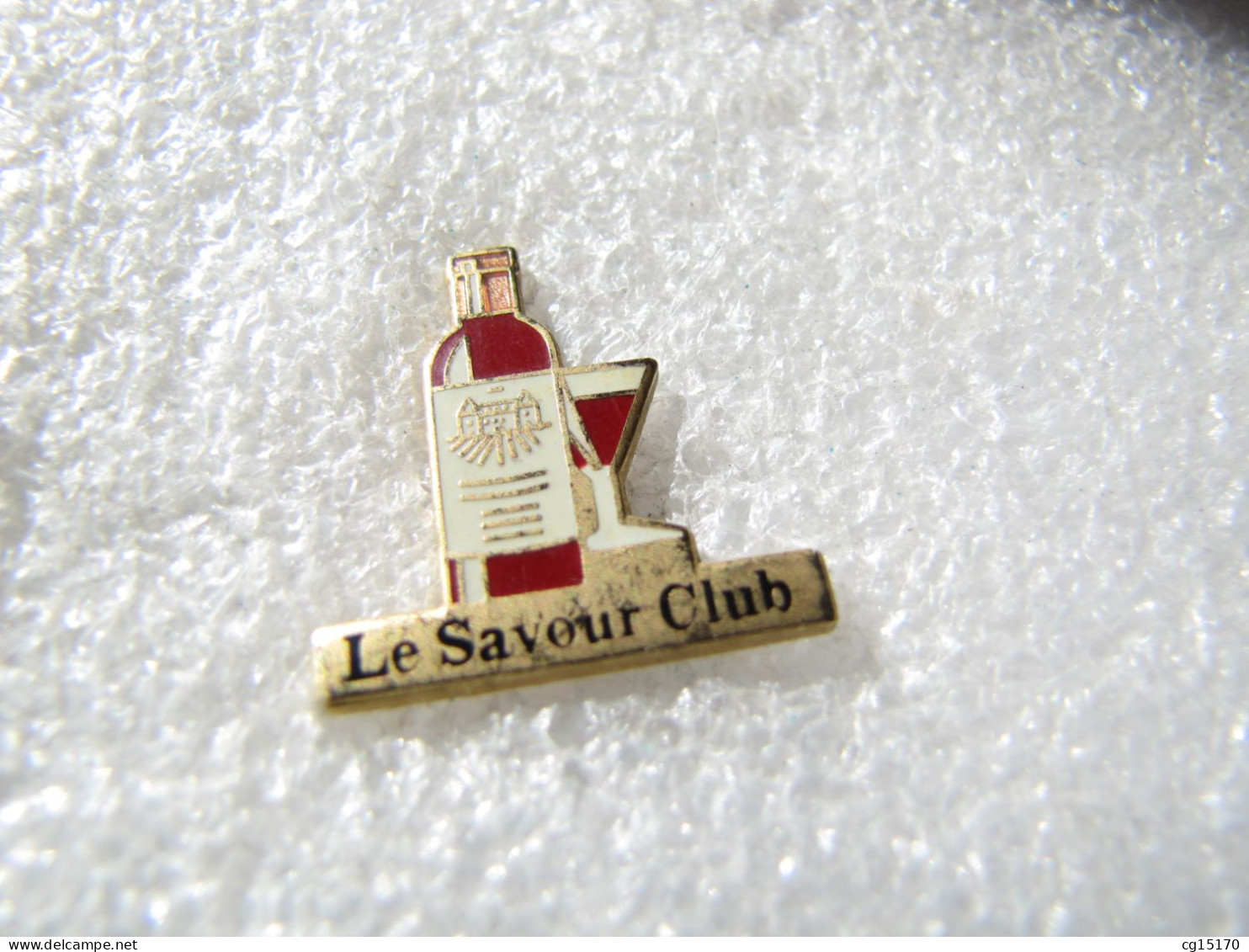 PIN'S   BOISSON  VIN  LE SAVOUR CLUB   Email Grand Feu - Bevande