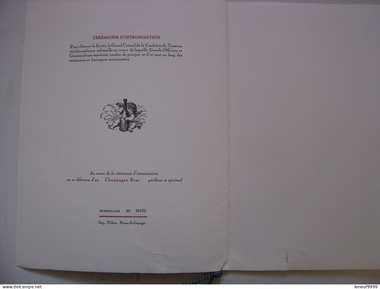 Menu CLOS DE VOUGEOT 1989 Chevaliers Tastevin Philippe PELTIER Ambassade NORVEGE - Menus