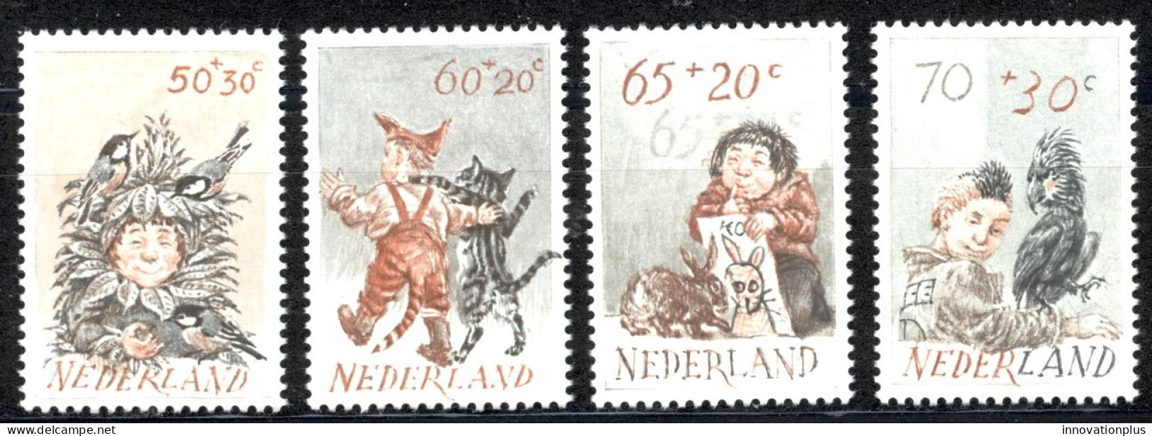 Netherlands Sc# B581-B584 MNH 1982 Children And Animals - Unused Stamps