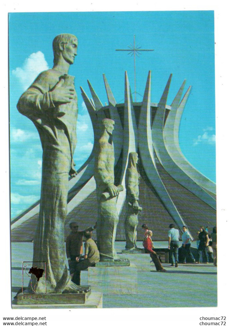 003, Brésil, Brasilia DF, Edicard 330 - 10, Entrada Da Catedral - Brasilia