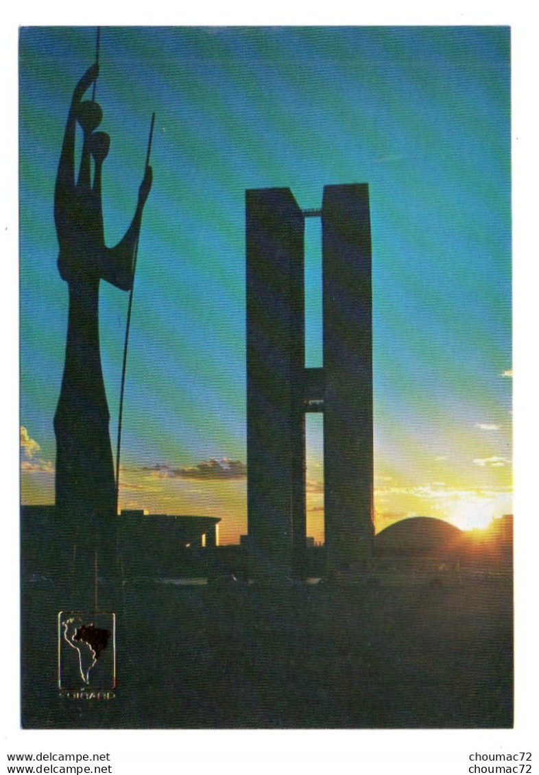 002, Brésil, Brasilia DF, Edicard 330 - 01, Por Do Sol Na Praça Dos Tres Poderes - Brasilia