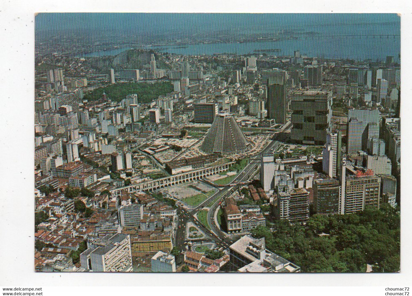 GF (Brésil) 126, Rio De Janeiro, Ambrosiana, Vista Parcial De Citade, Catedral A Acros - Rio De Janeiro