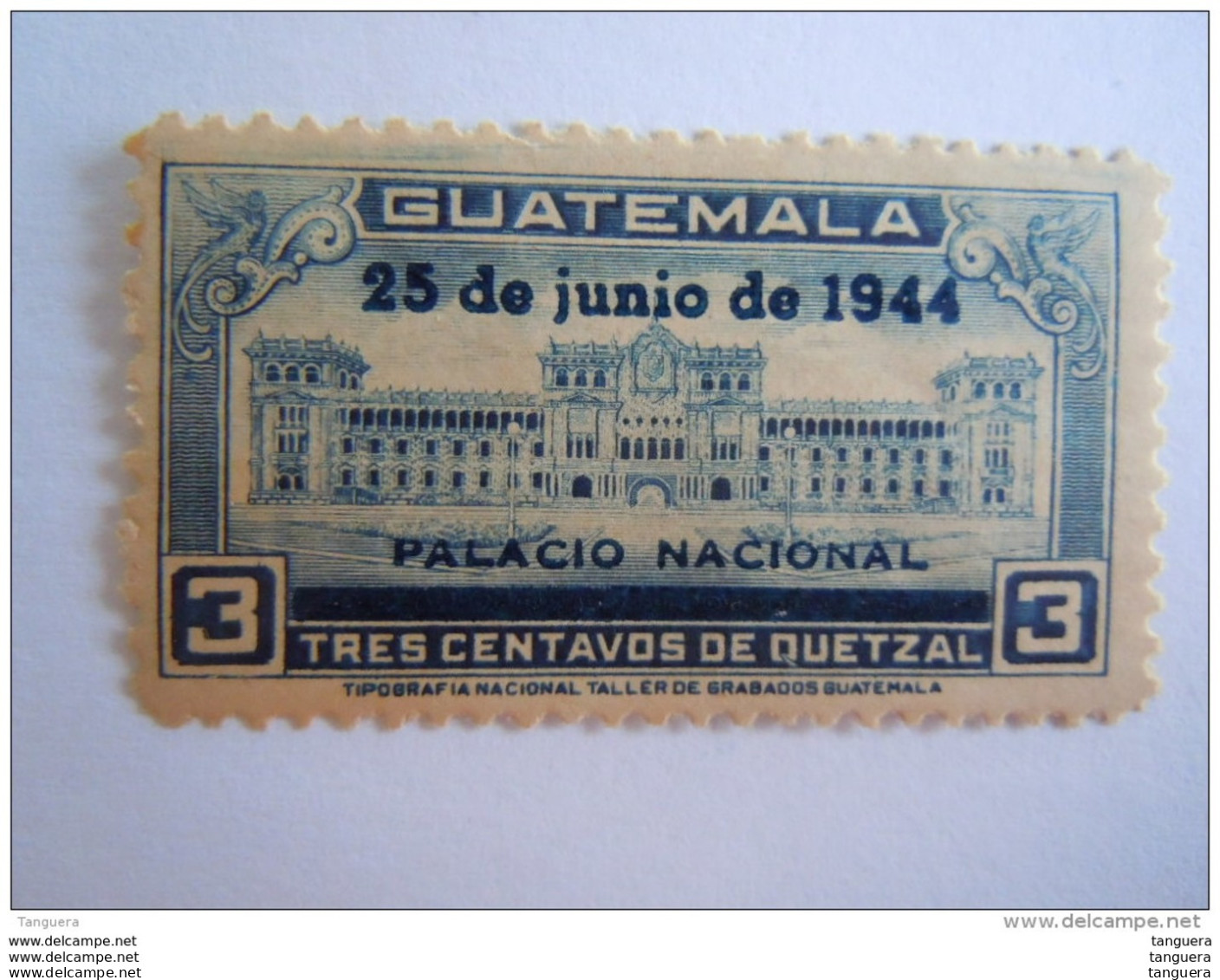 Guatemala 1944 Palais National Avec Surcharge Yv 322 O - Guatemala