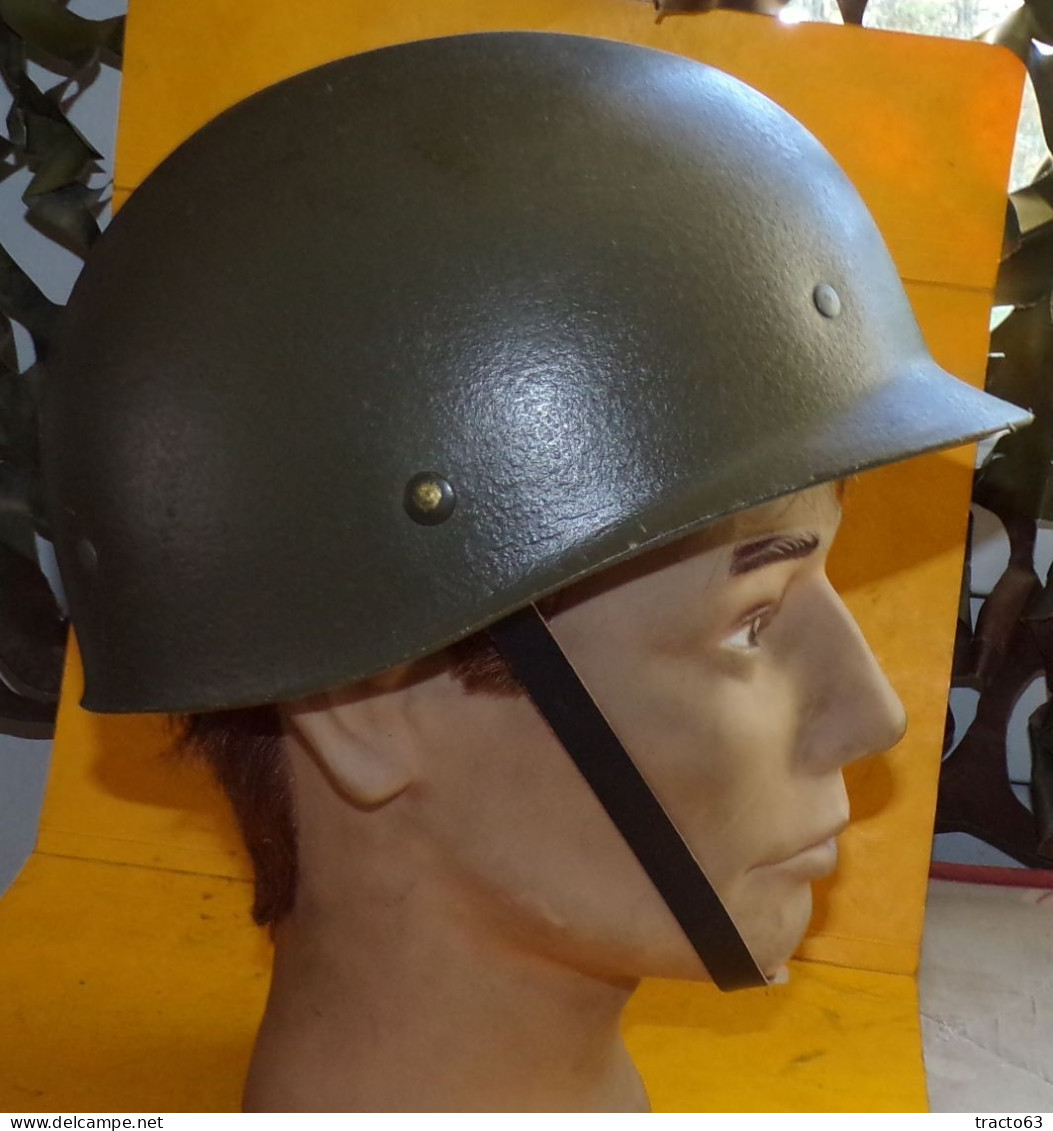 CASQUE MILITAIRE LEGER DE L'ARMEE B.W ALLEMAGNE DE L'OUEST TYPE O.T.A.N , U.S , TAILLE 56-58,PEU SE PORTER POUR REMPLACE - Headpieces, Headdresses