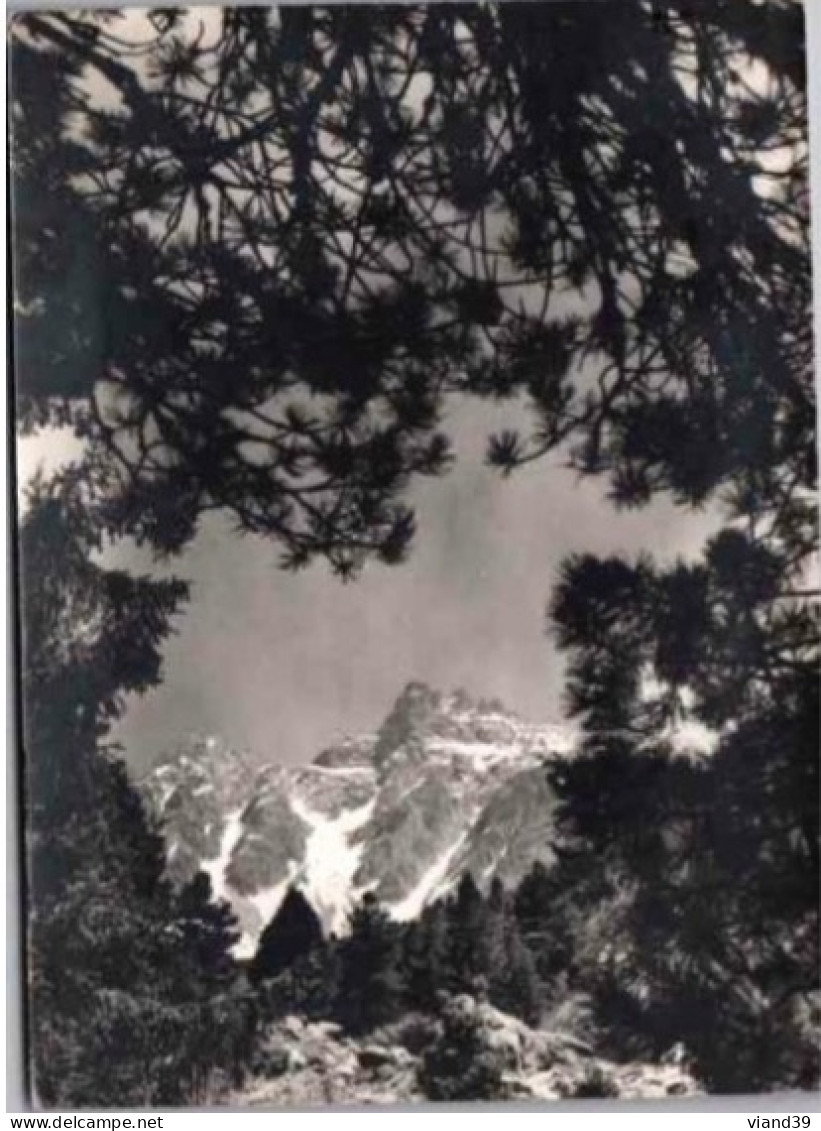 MERIBEL. -  Matteret Au Fond L'Aiguille Du Fruit.      Photo Carlos.  Cachet Poste 1969 - Aiguebelle