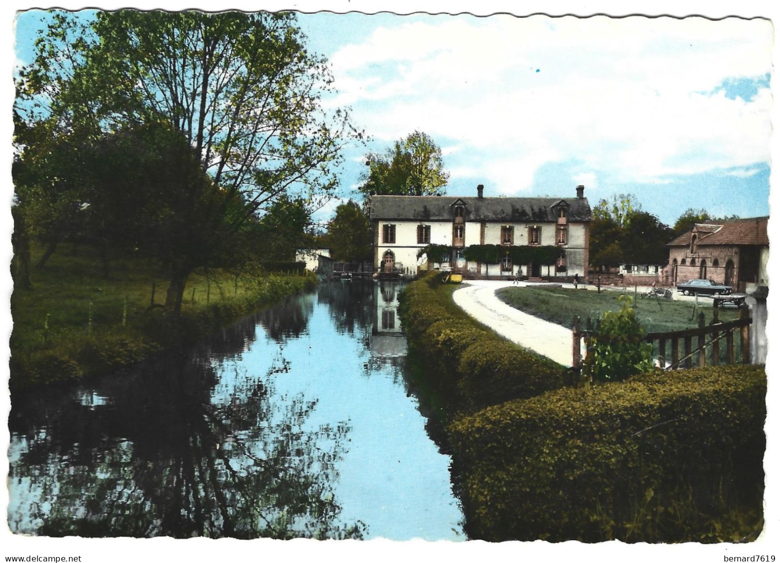 61 Bazoches Sur Hoene - Le Moulin - Bazoches Sur Höne