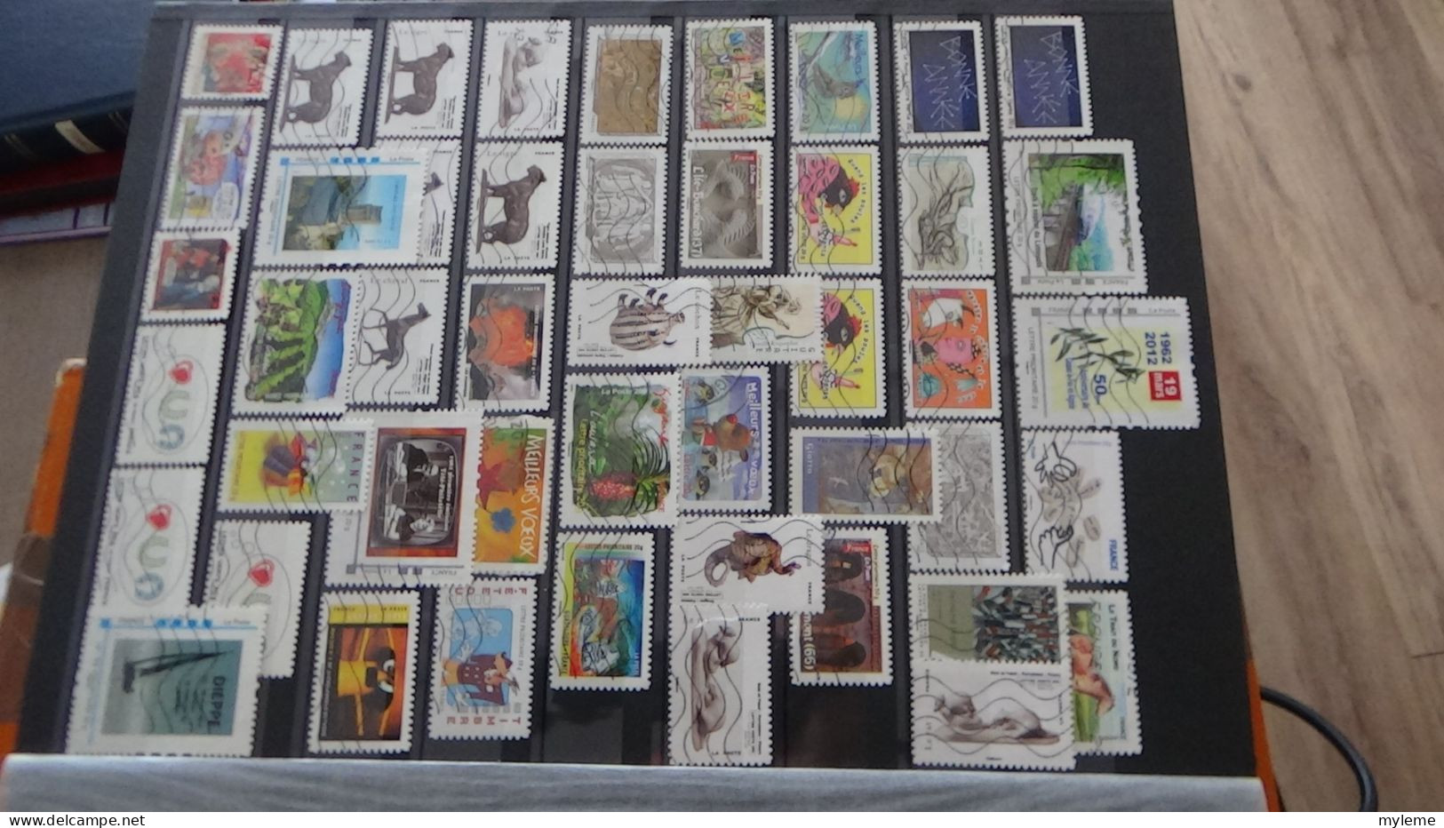 AZ104 Bel ensemble de timbres autoadhésifs oblitérés de France.  A saisir !!!