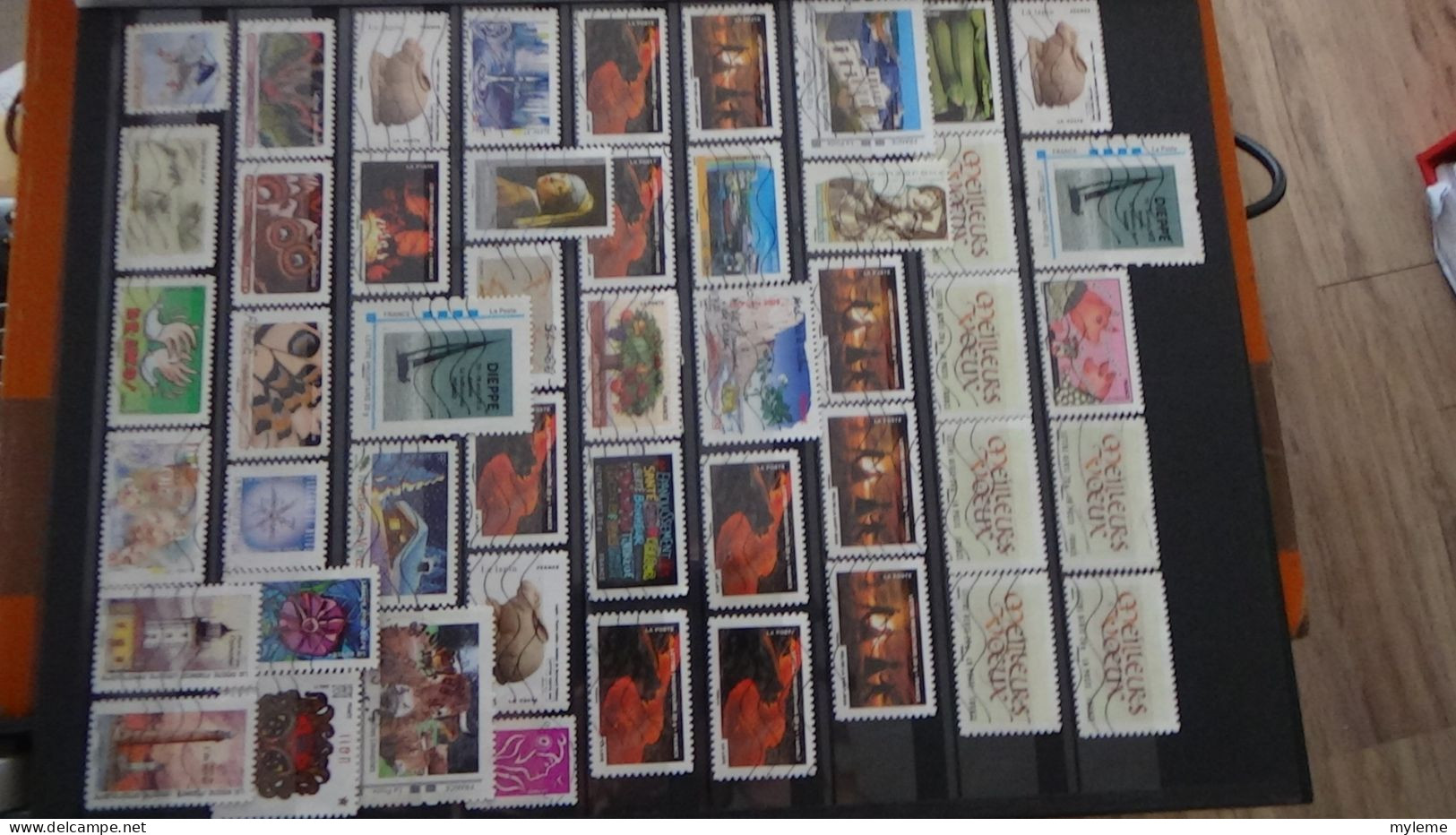 AZ104 Bel ensemble de timbres autoadhésifs oblitérés de France.  A saisir !!!