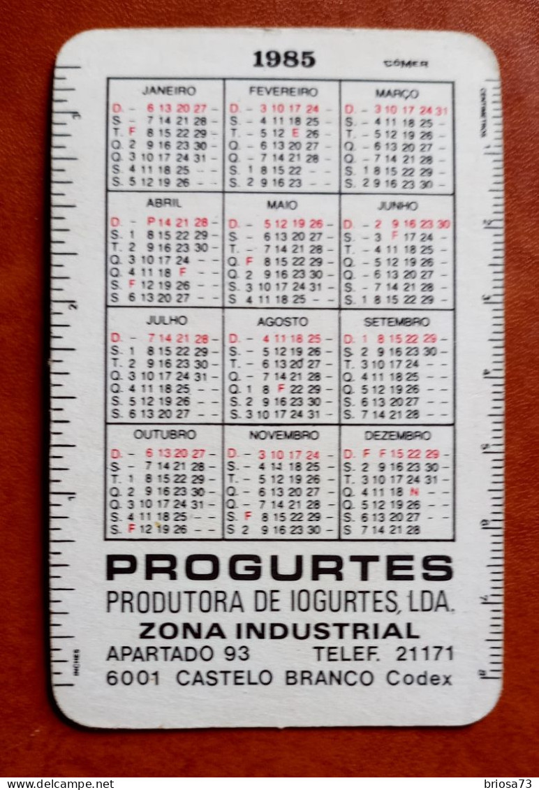 Petit Calendrier De Poche Yaourt Iophil.  Portugal - Klein Formaat: 1981-90