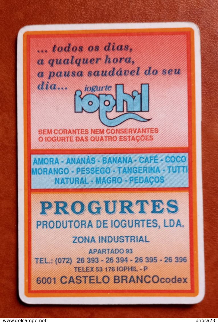 Petit Calendrier De Poche Yaourt Iophil.  Portugal - Kleinformat : 1981-90