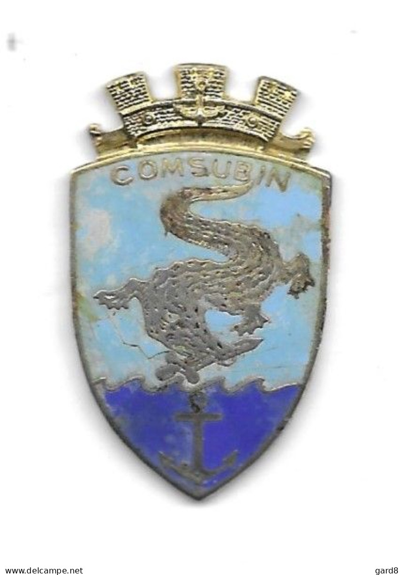 Insigne émaillé Des Nageurs De Combat De L'armée Italienne   - époque 39/45 - 1939-45