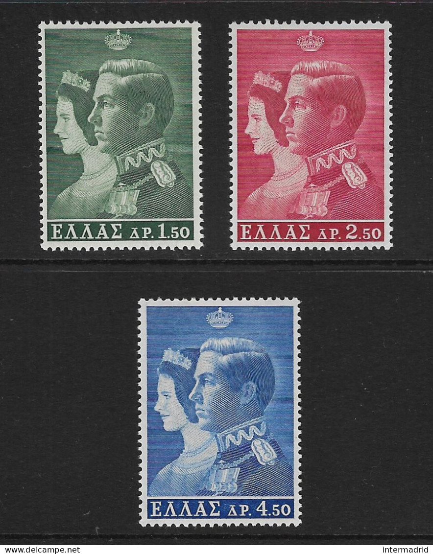 GRECIA. Yvert Nsº 838/40 Nuevos Y Un Sello Con Defecto Al Dorso - Unused Stamps