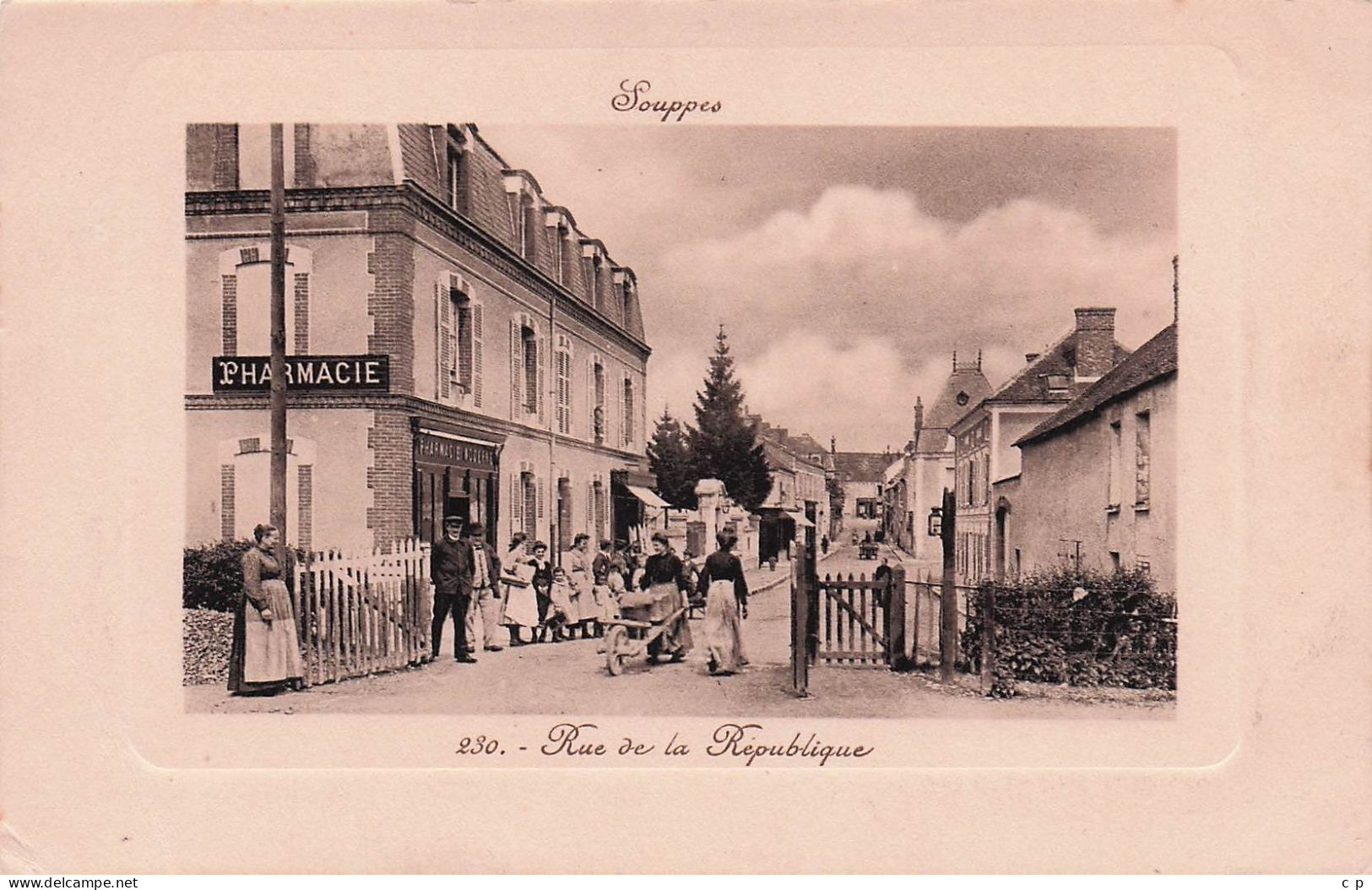 Souppes Sur Loing - Rue De La Republique   -   CPA °Jp - Souppes Sur Loing