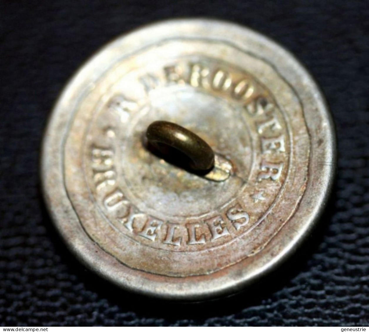 Beau Bouton D'uniforme De Pompier Fin XIXe "Pompiers D'Anvers / Brandweer Antwerpen - Belgique" - Buttons