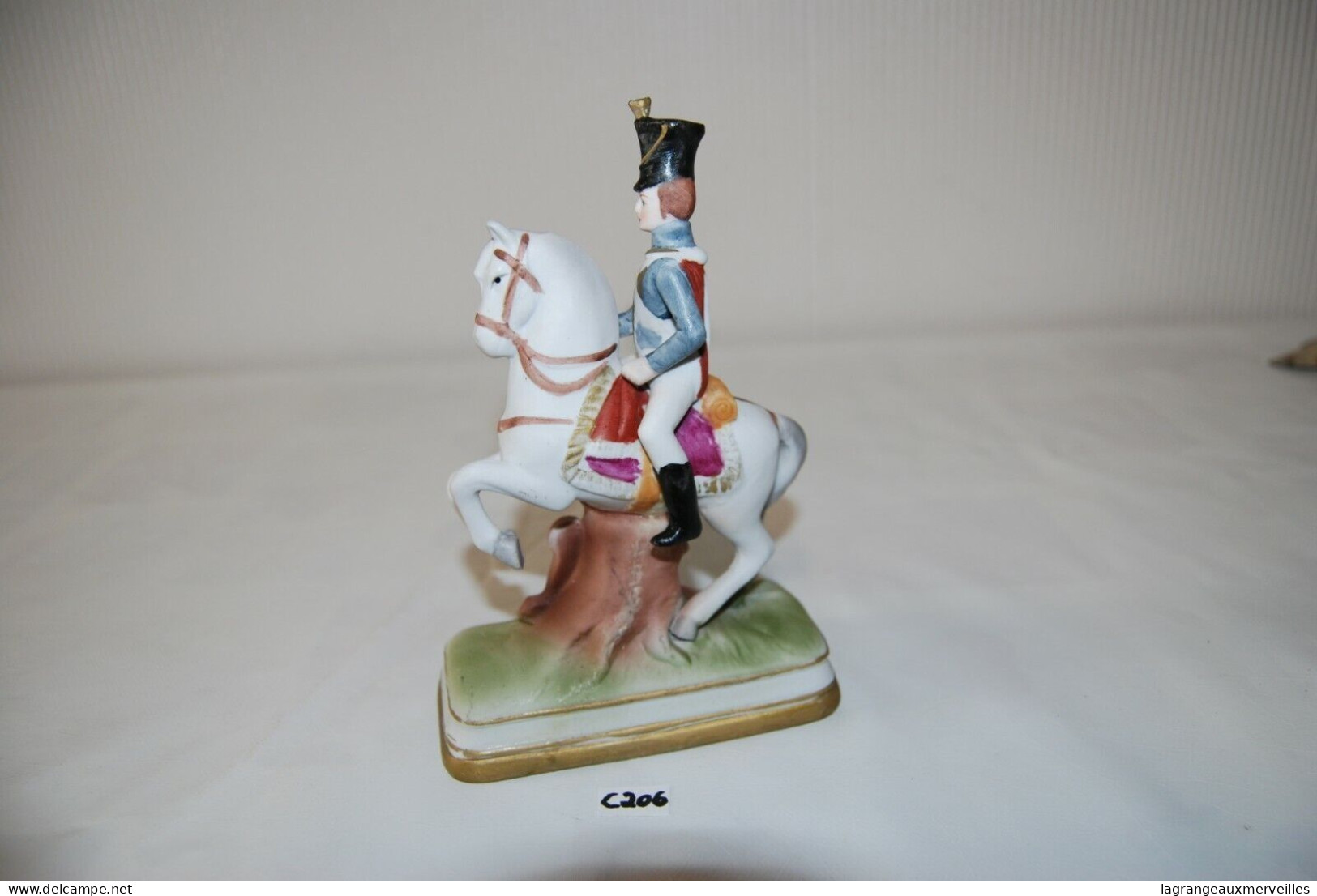 C206 Ancienne Sculpture - Napoléon Sur Son Cheval - Biscuit - Gips