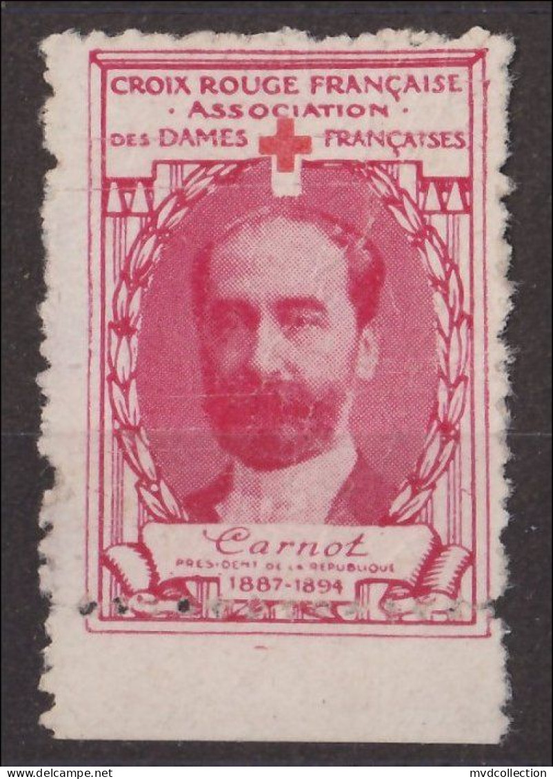 FRANCE Vignette "CROIX ROUGE - Association Des Dames Francaises" -  CARNOT Cinderella  - Shifted Perforation - Croce Rossa