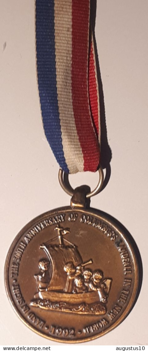 M.J Hummel GOEBEL 1992 :Medaille 3,5 Cm Schip Met Hummels Nav 500 J Ontdekking America - Otros & Sin Clasificación