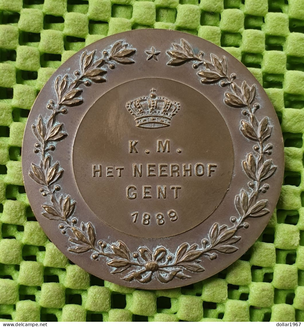 K.M. Het Neerhof Gent Vzw. Koninklijke Maatschappij - 1889  -  Original Foto  !!  Medallion  Dutch - Monarquía / Nobleza