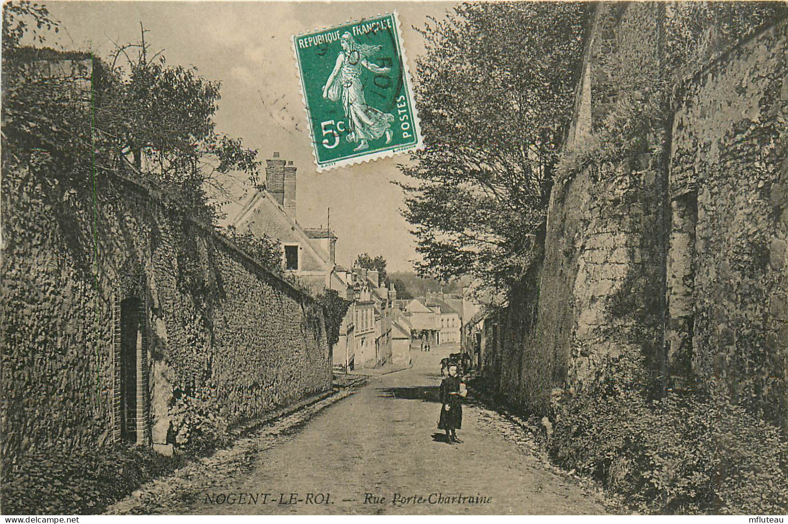 28* NOGENT LE ROI  Rue Porte Chartraine        RL33.0490 - Nogent Le Roi