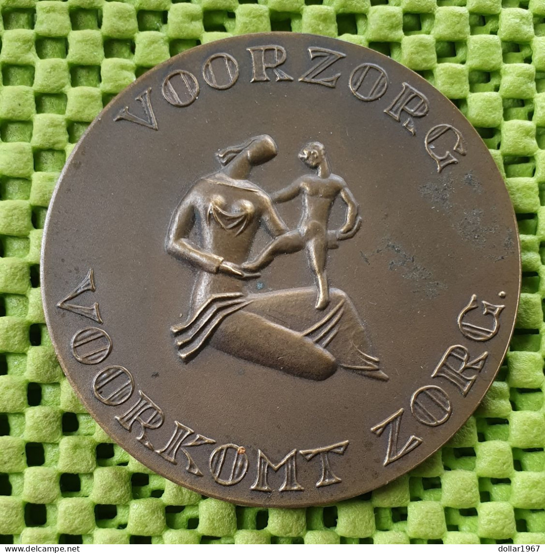 VOORZORG VOORKOMT ZORG 1845 1954 Medal 60mm 74g Bronze.  -  Original Foto  !!  Medallion  Dutch - Otros & Sin Clasificación