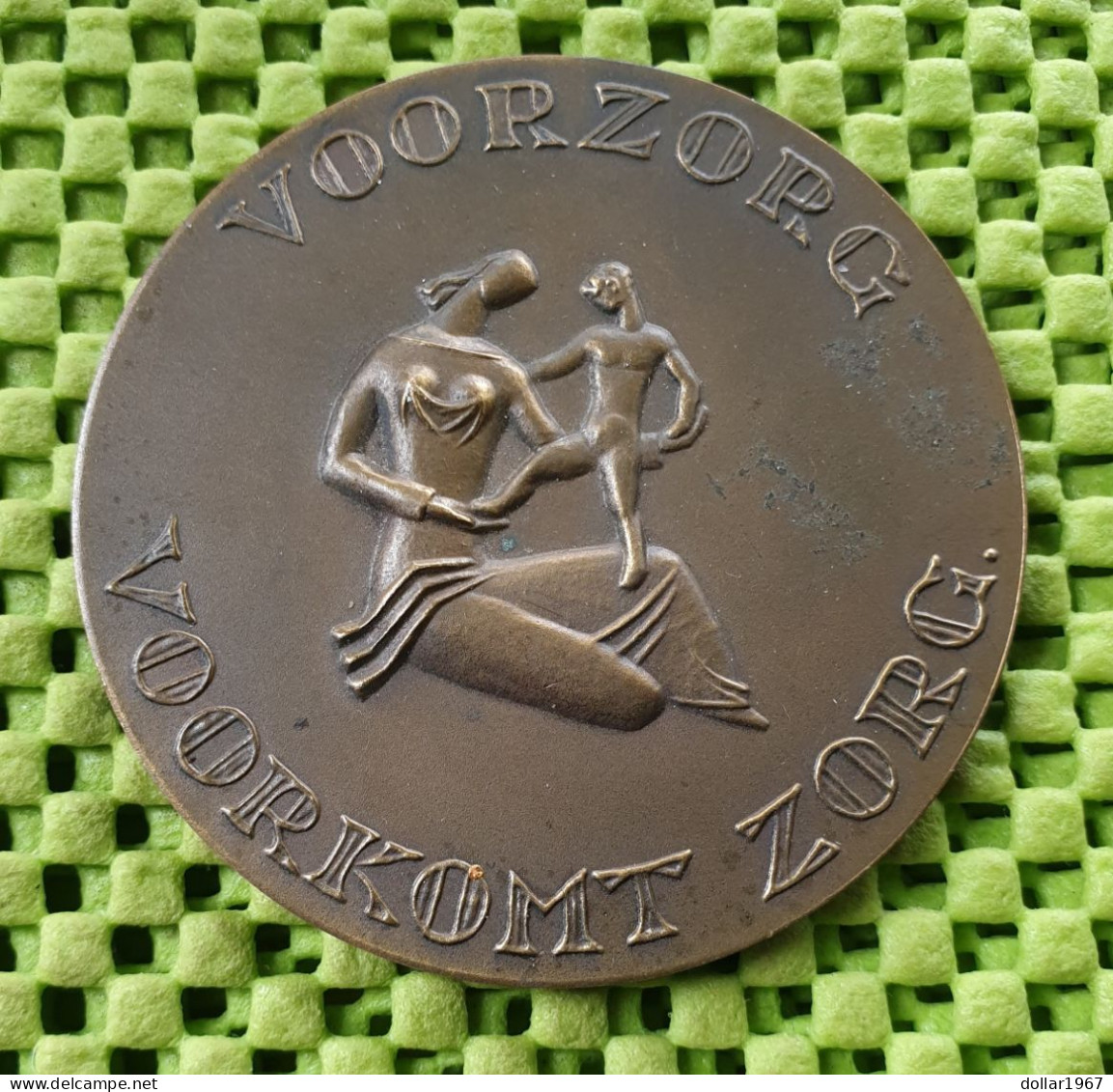 VOORZORG VOORKOMT ZORG 1845 1954 Medal 60mm 74g Bronze.  -  Original Foto  !!  Medallion  Dutch - Sonstige & Ohne Zuordnung