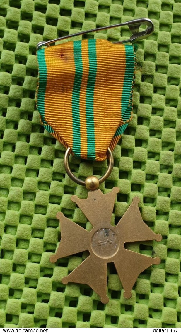 Medaille : Nijmeegse Vierdaagse  -  Original Foto  !!  Medallion  Dutch - Other & Unclassified