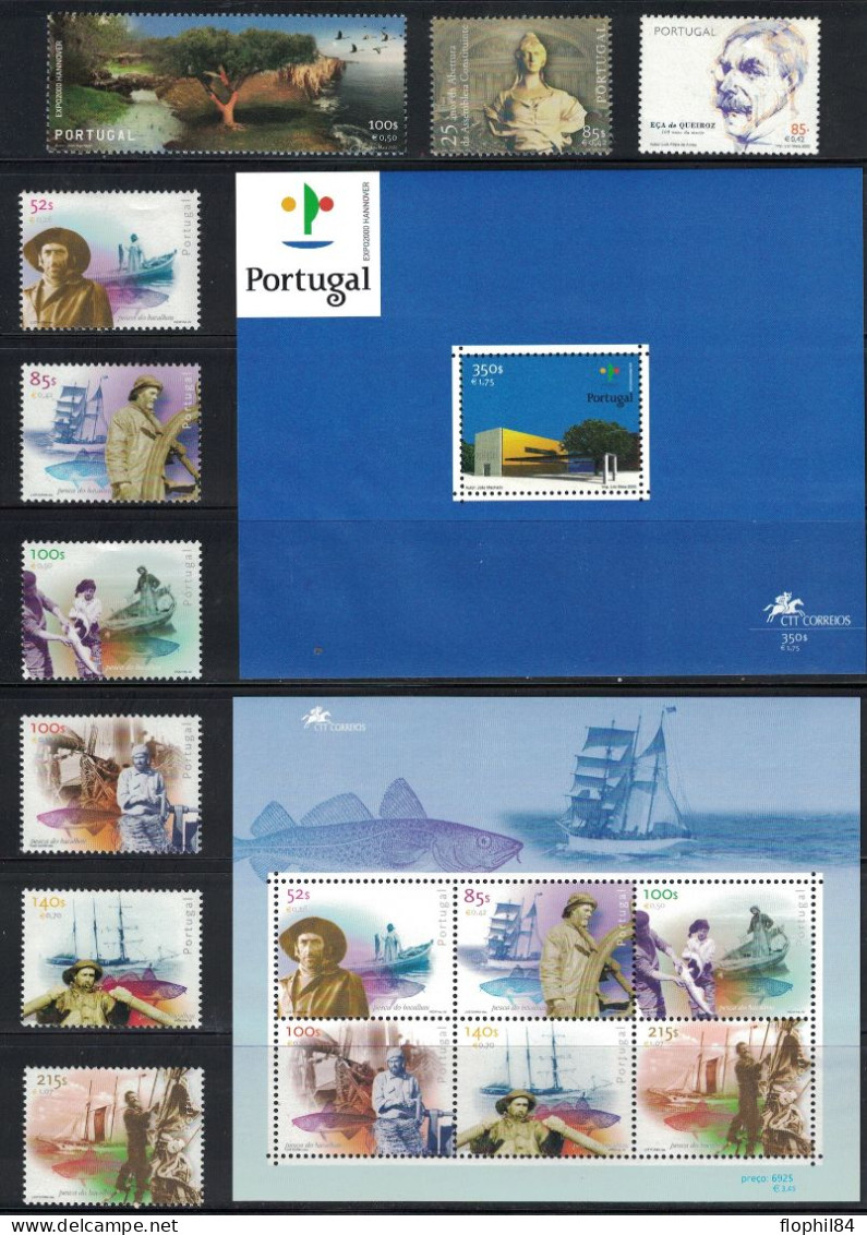 PORTUGAL - TIMBRES DE L'ANNEE 2000 - NEUF - DONT 9 BLOCS - FACIALE 49€56.