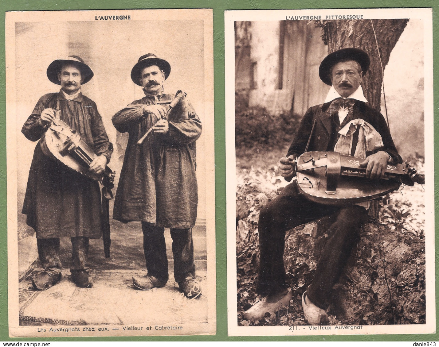 Très bon lot de 135 CPA/CPSM FOLKLORIQUE D'AUVERGNE - Costumes, danses, Scènes de vie, habitat & quelques fantaisies