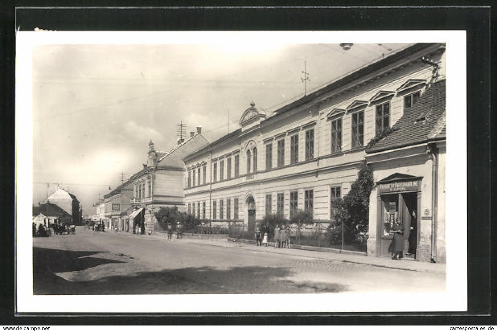 AK Pohorelice, Skola, Papirnictvy R. Zastera  - Czech Republic