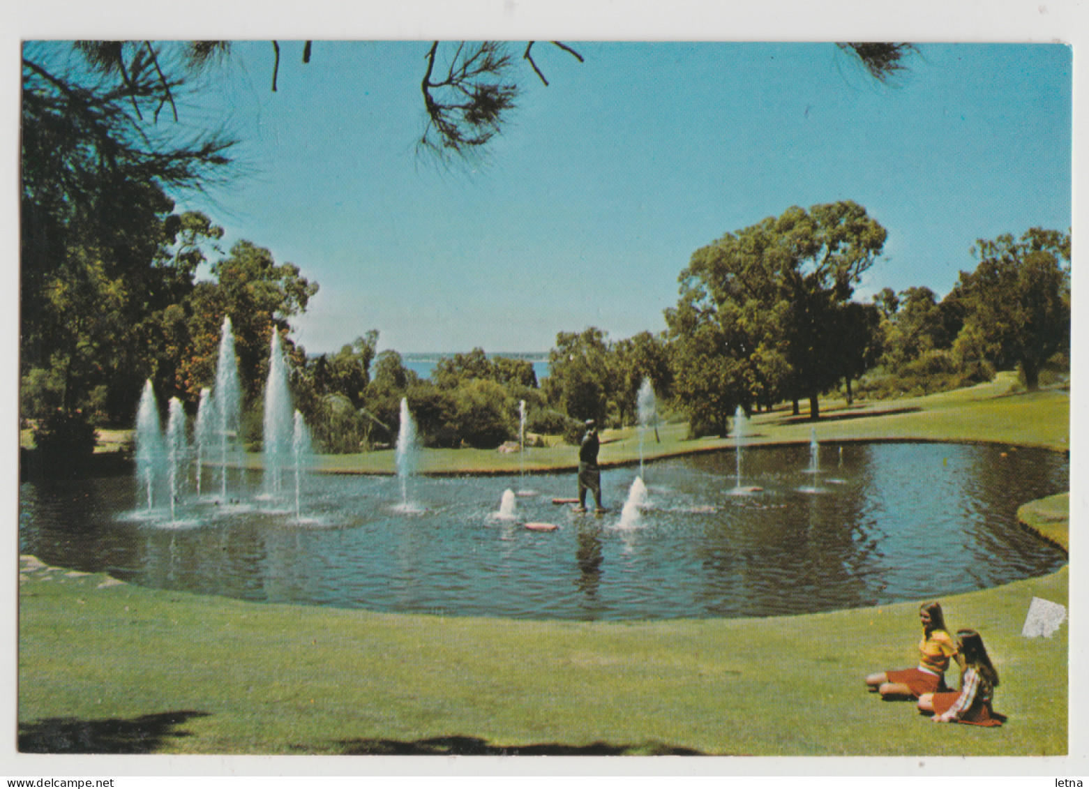 WESTERN AUSTRALIA WA Pioneer Womens Fountain Kings Park PERTH Murfett P7020-5 Postcard C1970s - Perth