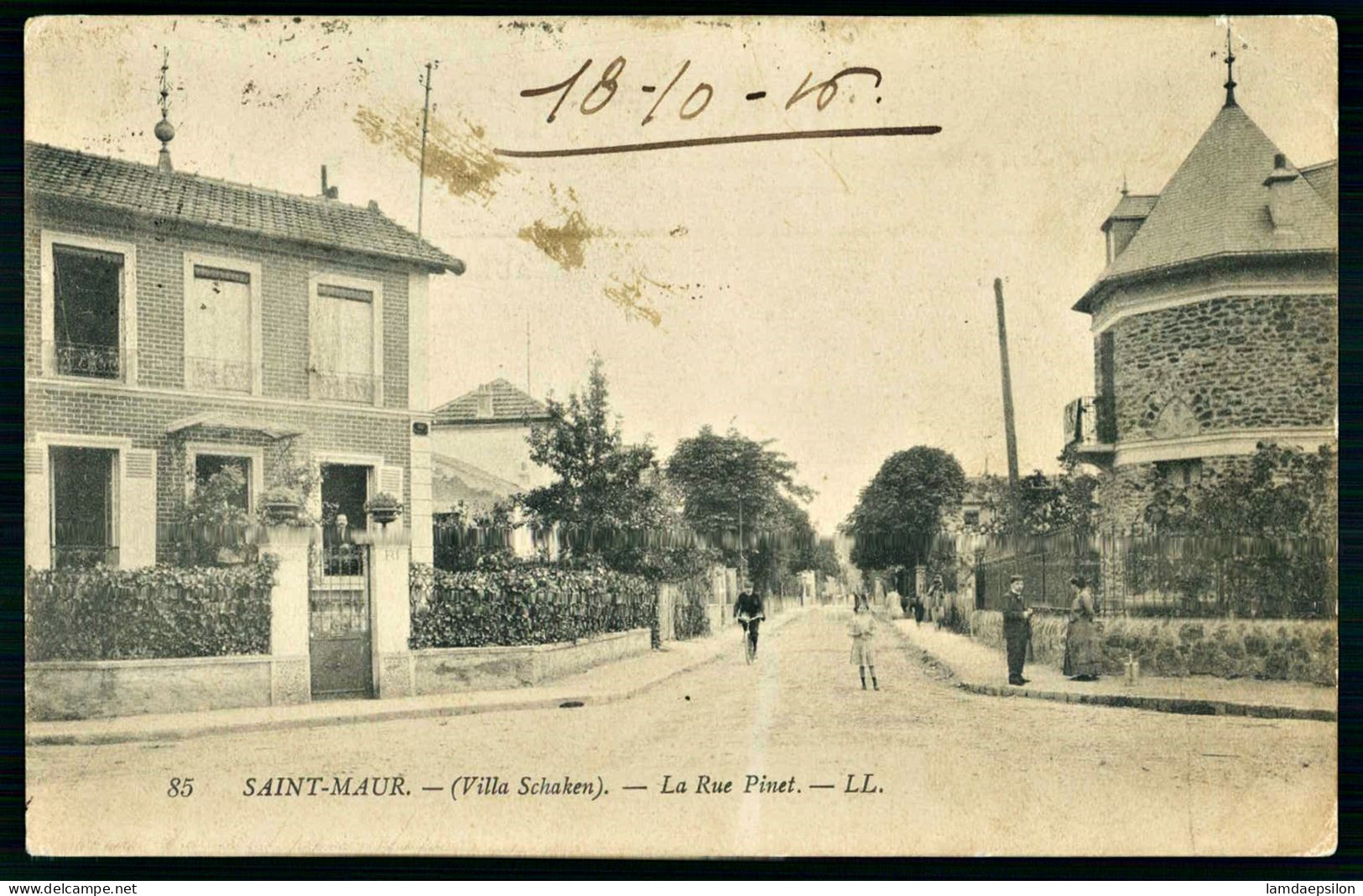 A69  FRANCE CPA SAINT-MAUR - LA RUE PINET - Collections & Lots