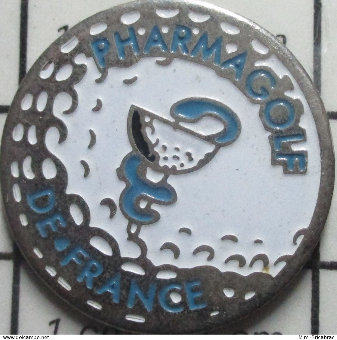 511c  Pin's Pins / Beau Et Rare / SPORTS / GOLF PHARMACIE PHARMAGOLF DE FRANCE - Golf