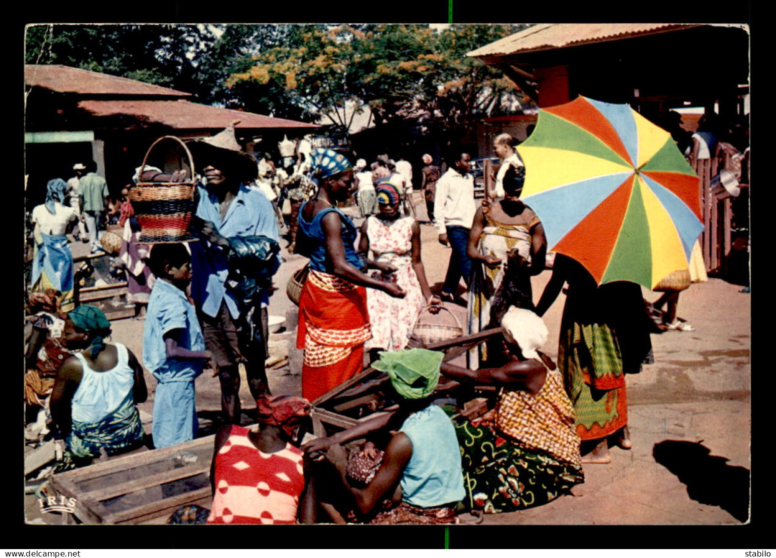 AFRIQUE NOIRE - SERIE L'AFRIQUE EN COULEURS - MARCHE AFRICAIN - EDITEUR HOA-QUI - Non Classificati