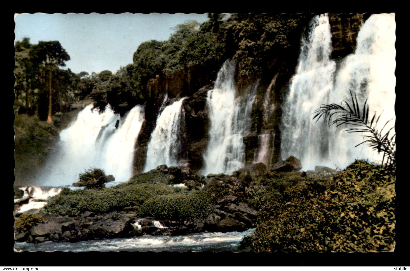 AFRIQUE NOIRE - REPUBLIQUE CENTRAFRICAINE - LES CHUTES DE BOUALI - Central African Republic