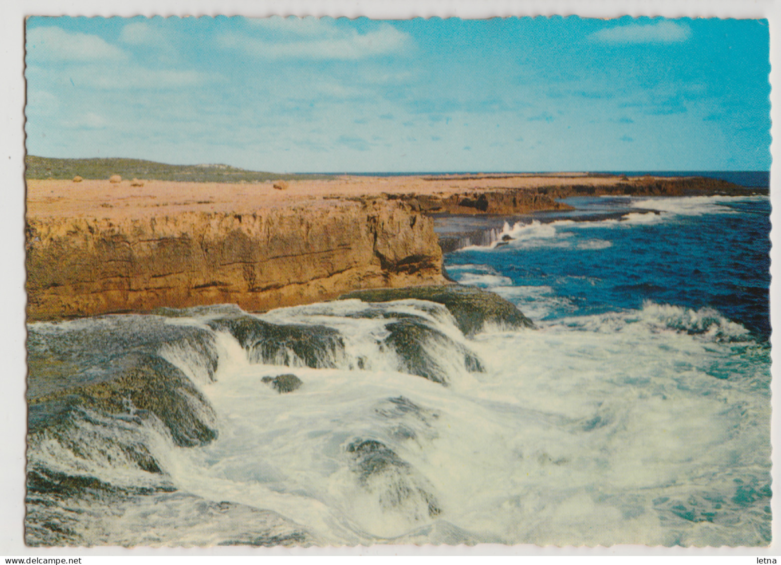WESTERN AUSTRALIA WA Flat Rock Coastline CARNARVON Murray Views W13 Postcard C1970s - Altri & Non Classificati