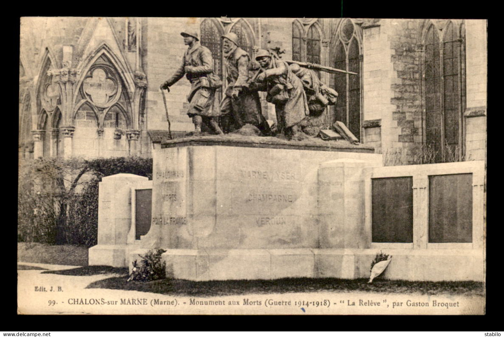 MILITARIA - CHALONS-SUR-MARNE - MONUMENT AUX MORTS  - LA RELEVE PAR GASTON BROQUET - Monuments Aux Morts