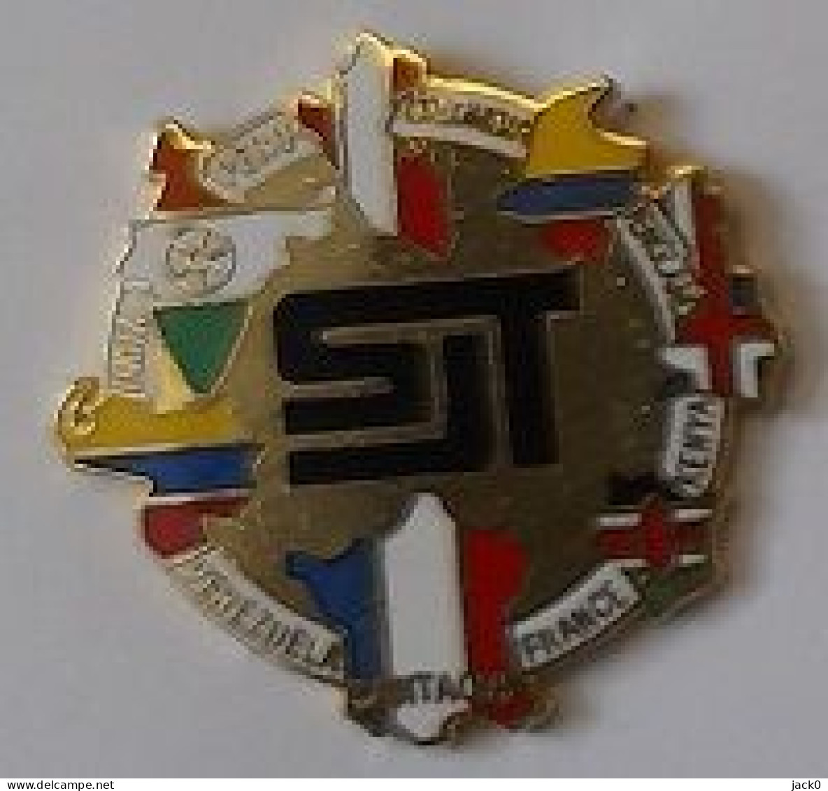 Pin' S  Pays  S J T, Association  ROTARI  CLUB  INTERNATIONAL, INDIA,PERU,COLMBIA,ENGLAND,KENYA,FRANCE,VENEZUELA - Asociaciones