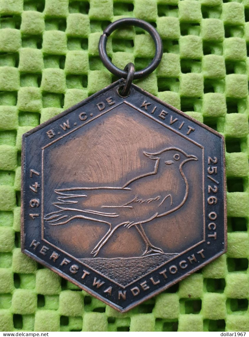 Medaille :  B.W.C. De Kievit. - 25/26 Okt. 1947 Bussum  -  Original Foto  !!  Medallion  Dutch - Other & Unclassified