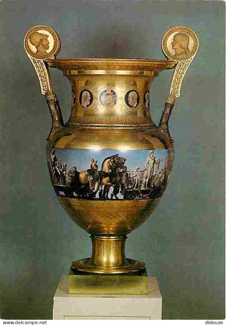 Art - Musée De Céramique De Sèvres - Vase En Porcelaine Dure De Sèvres - Décor Peint Par Béranger - CPM - Voir Scans Rec - Articles Of Virtu