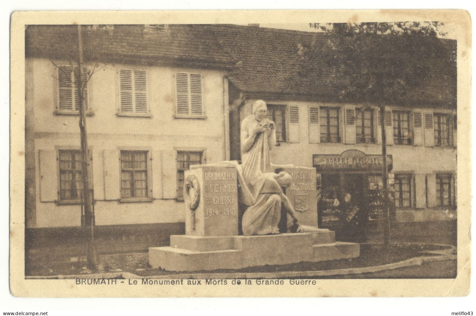 67/CPA - Brumath - Monument Aux Morts - Brumath